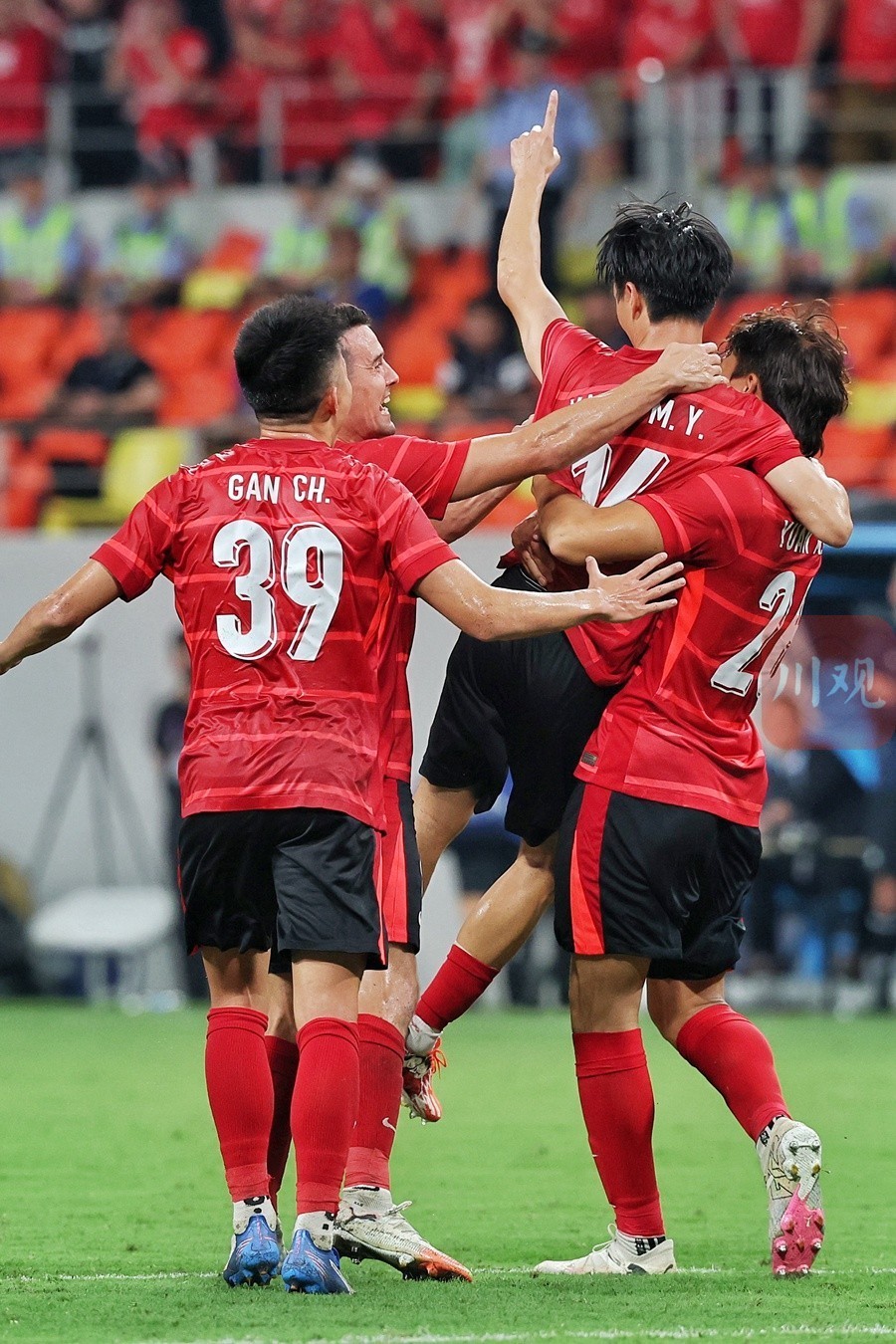 开云登录-成都蓉城迎意大利杯关键赛，今晨手感冰凉，赛场秩序良好，球队文化再被提及的简单介绍